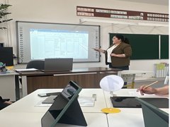 Тренинг на тему: «Анализ уроков учителей в рамках проекта “Akelius”: эффективные практики обучения»