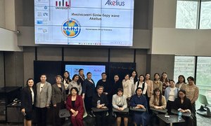 В Алматы прошел тренинг для учителей по индивидуализации и смешанному обучению с использованием Akelius и ИИ